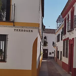 San Basilio's Red House Nocleg ze śniadaniem Kordoba